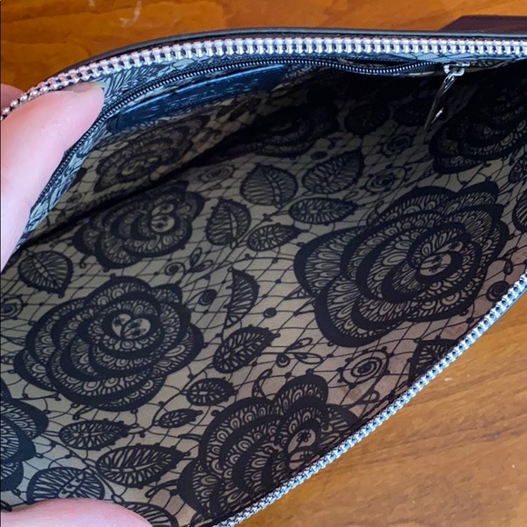 Black Carlos by Carlos Santana wristlet - Picture 5 of 7